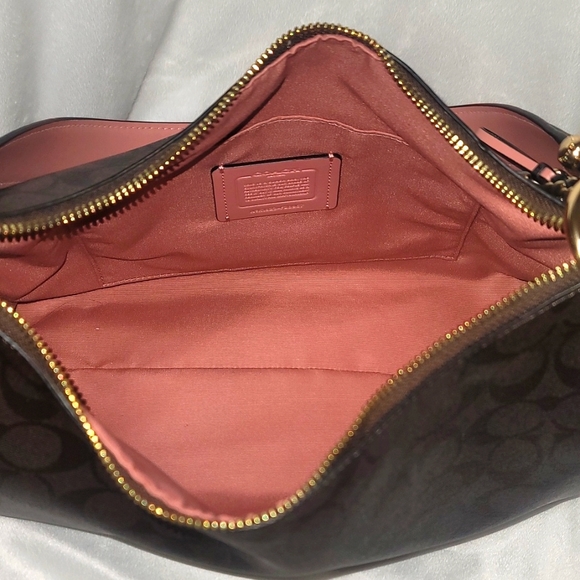 NWOT 🤎 LEATHER COACH SHOULDER BAG  🤎 - Picture 6 of 8